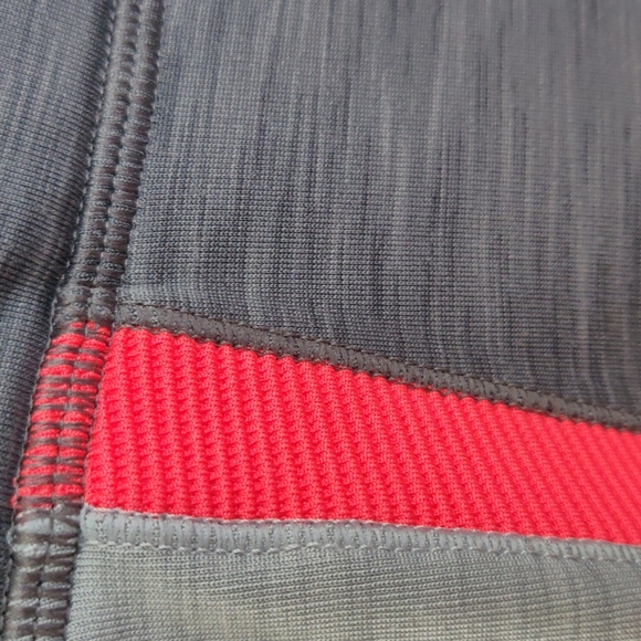 EUC Under Armour leggings - Picture 2 of 3